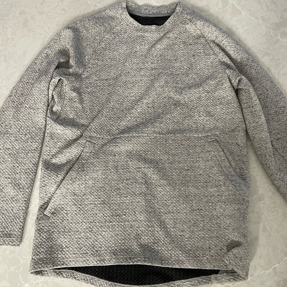 Lululemon At Ease Crew XS